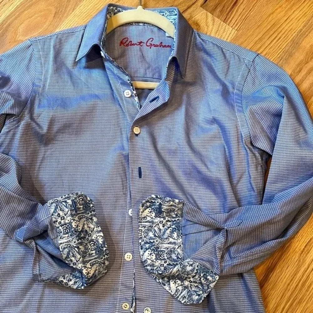 Robert Graham!!! Blue Button Down Shirt with Point Collar